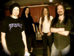 www.metal-archives.com