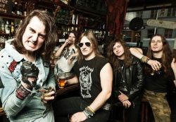 Copyright by www.centurymedia.de www.centurymedia.de